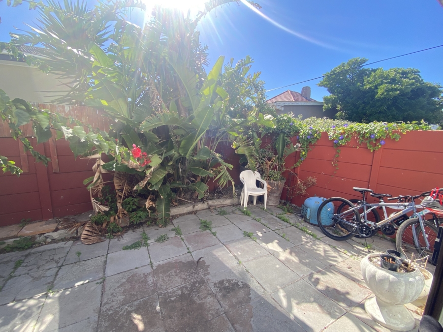 To Let 2 Bedroom Property for Rent in Muizenberg Western Cape